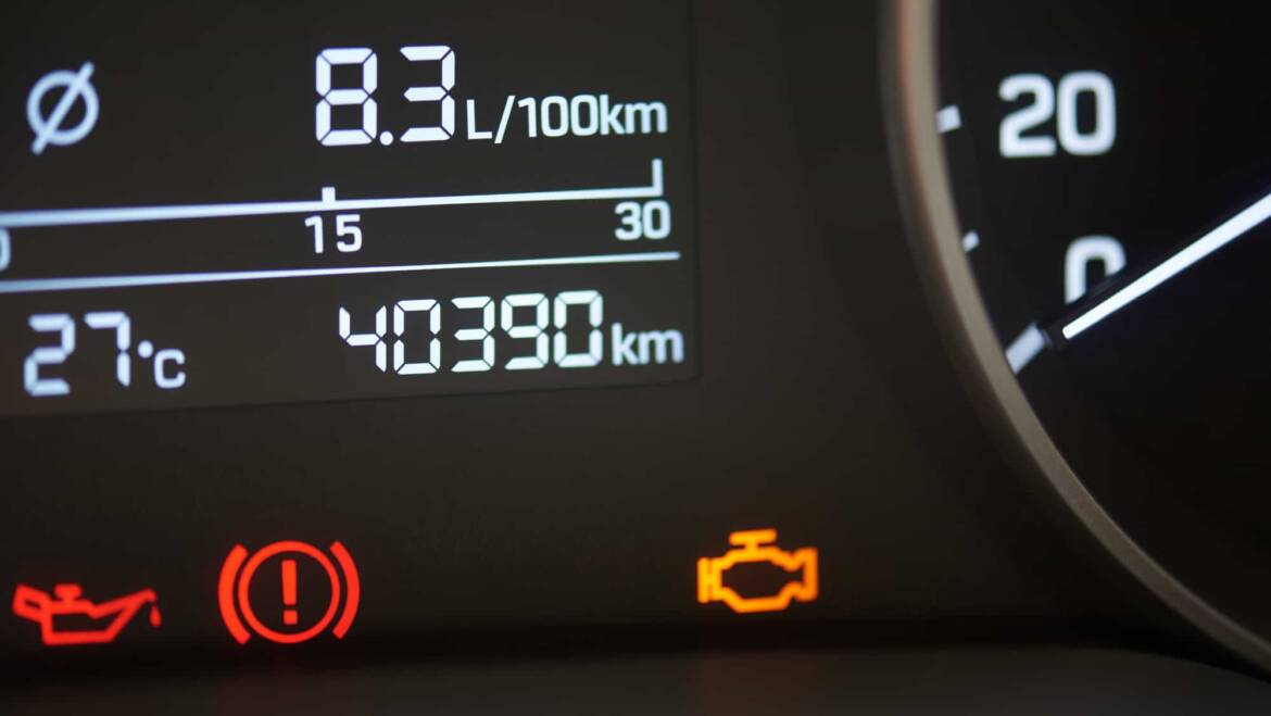 Will Check Engine Light Come on for Low Oil? 5 Possible Reasons!